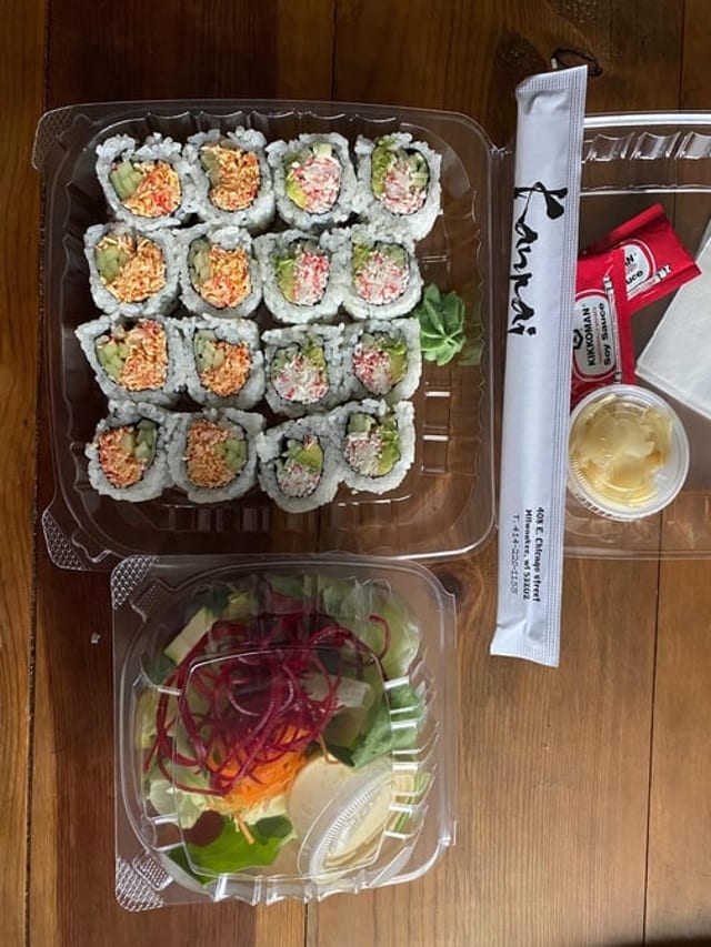 Pick 2 Maki.
