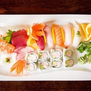 Nigiri Sashimi Combo